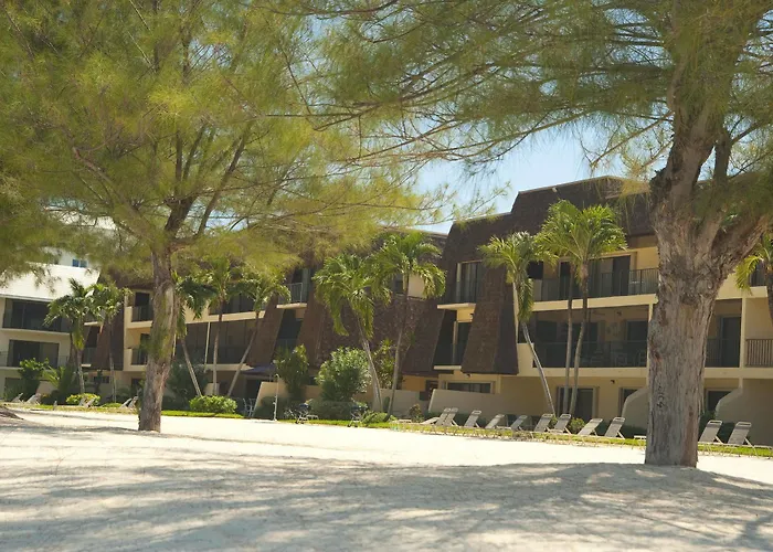 The Islands Club